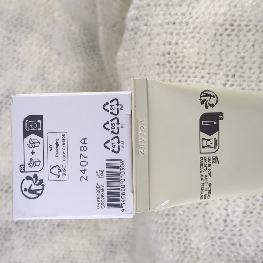 Grown Alchemist Hydra-Restore Day Cream, 65ml/2.1fl oz - Picture 10 of 12